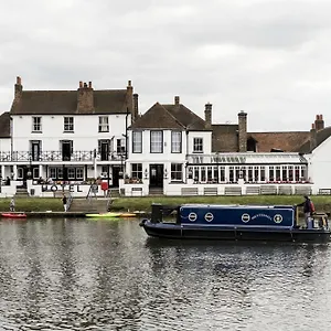 **** Inn The Swan United Kingdom